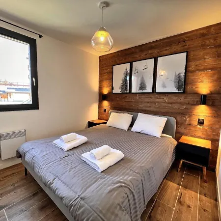 No 1a, Edelweiss Apartment