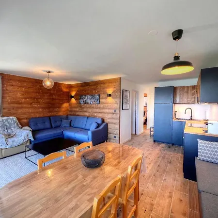 Apartment No 1a, Edelweiss